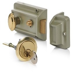 Barton 24 Hour Locksmith can open or replace Rim (Yale) Locks